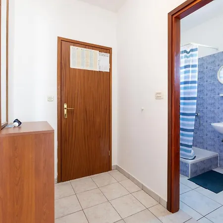 Apartament By The Sea Arbanija, Ciovo - 19527
