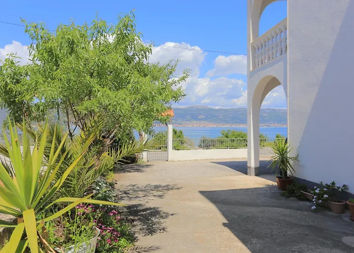 Apartamento By The Sea Arbanija, Ciovo - 19527 Trogir